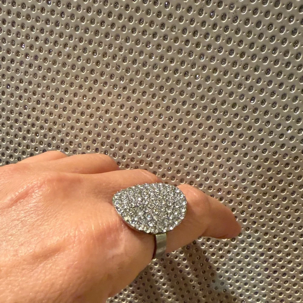 Cache Beautiful silver ring - Picture 9 of 10
